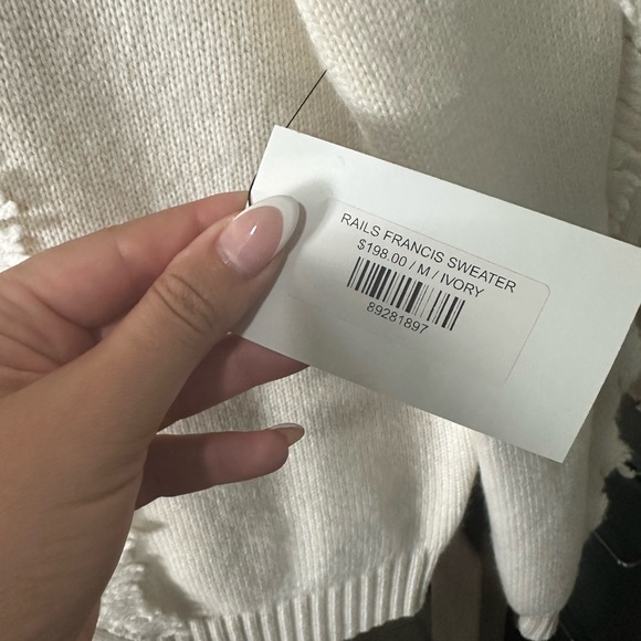 NEVER BEEN WORN RAILS SWEATER - Picture 2 of 5